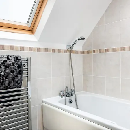 Millstone Cottage - Stunning Barn Conversion! בית נופש וויטבי