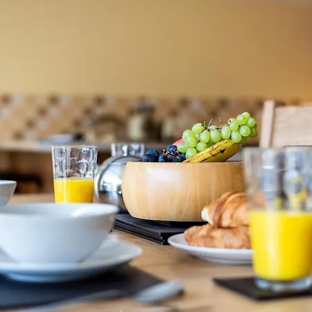 Millstone Cottage - Stunning Barn Conversion! * Whitby