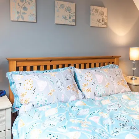 Millstone Cottage - Stunning Barn Conversion! *